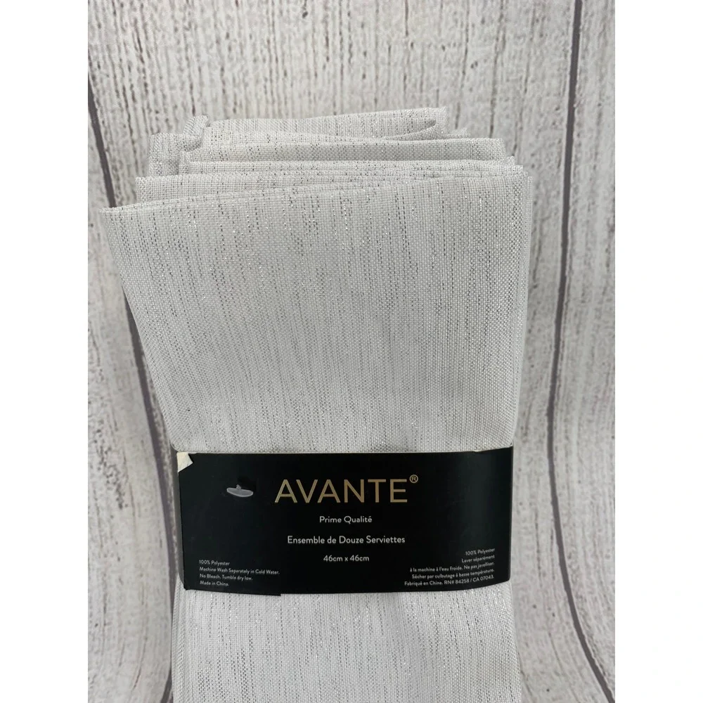 Avante Cloth Napkins 18x18 Silver (Set of 12) Metallic Shimmer Festive Holiday